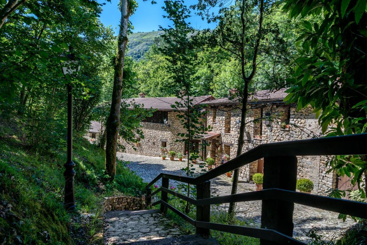 Hotel Rural La Tahona De Besnes アレナス・デ・カブラレス エクステリア 写真