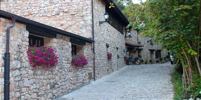 Hotel Rural La Tahona De Besnes アレナス・デ・カブラレス エクステリア 写真