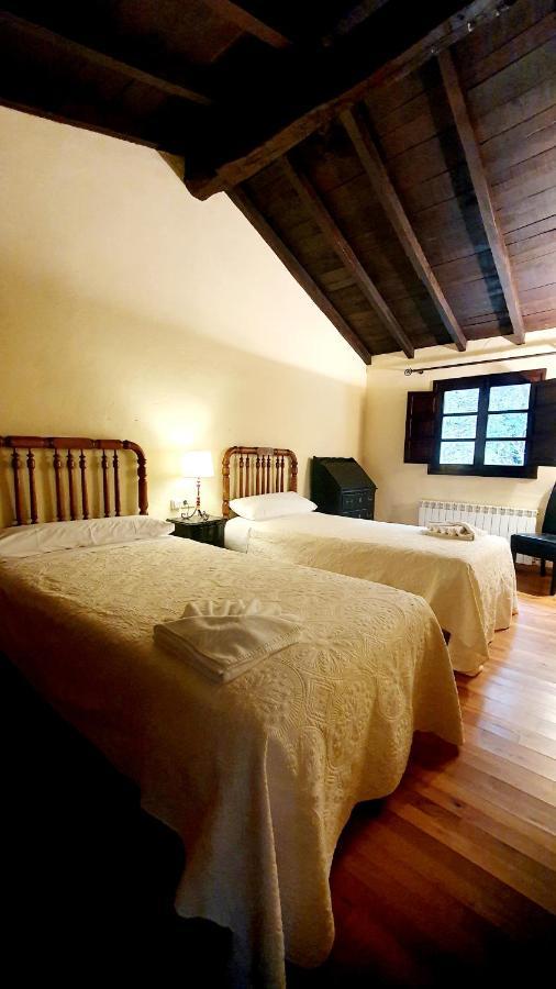 Hotel Rural La Tahona De Besnes アレナス・デ・カブラレス エクステリア 写真