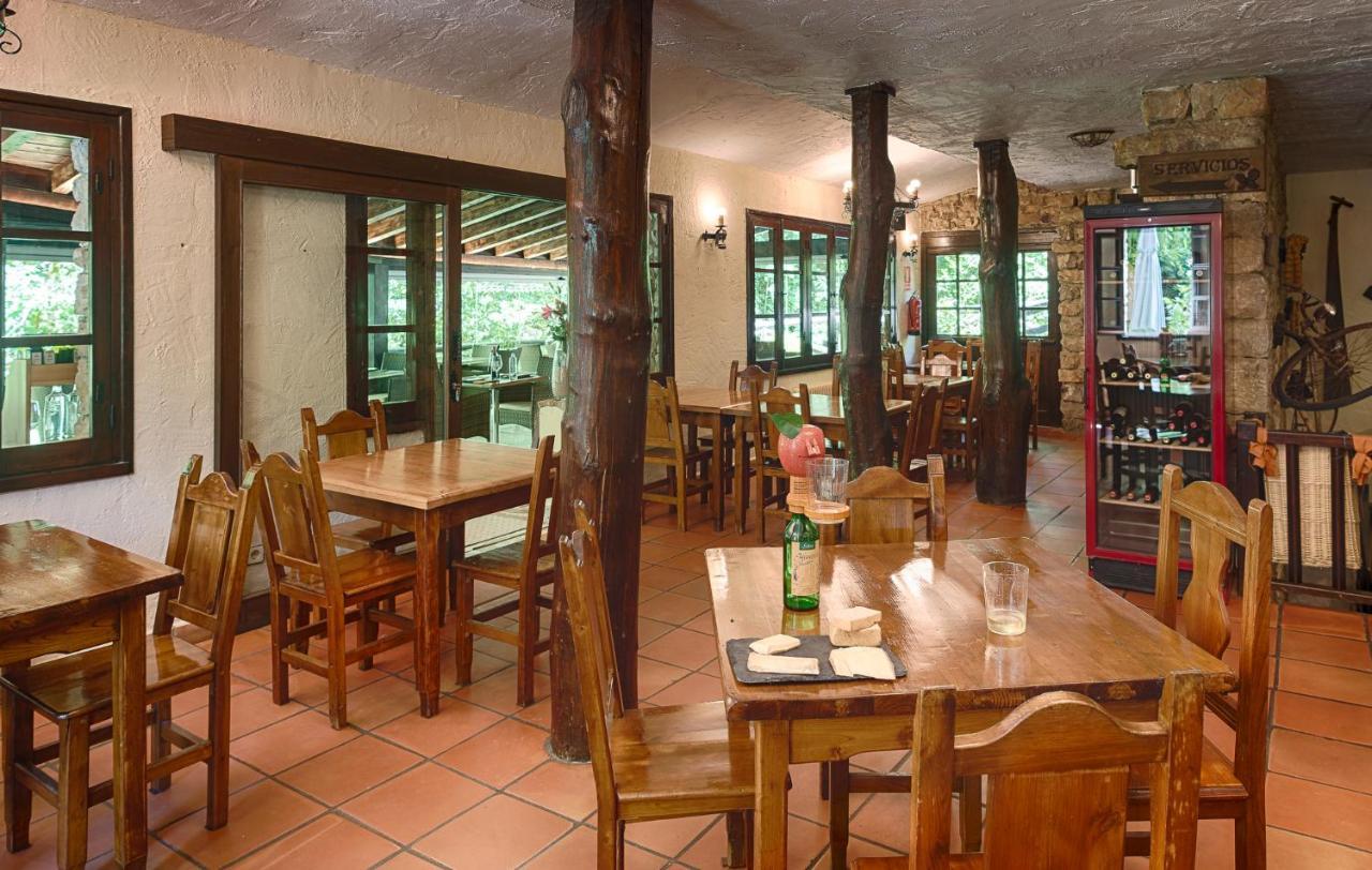 Hotel Rural La Tahona De Besnes アレナス・デ・カブラレス エクステリア 写真