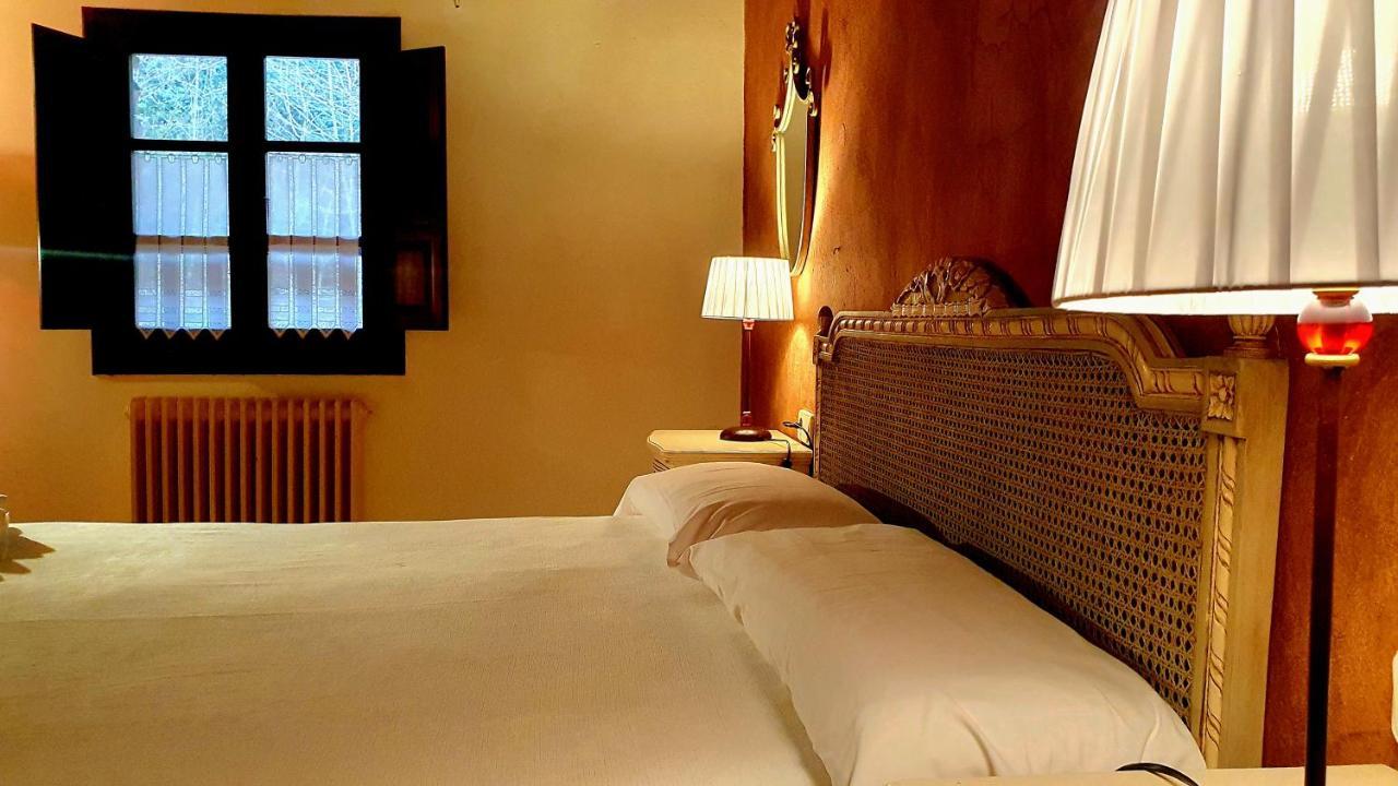 Hotel Rural La Tahona De Besnes アレナス・デ・カブラレス エクステリア 写真