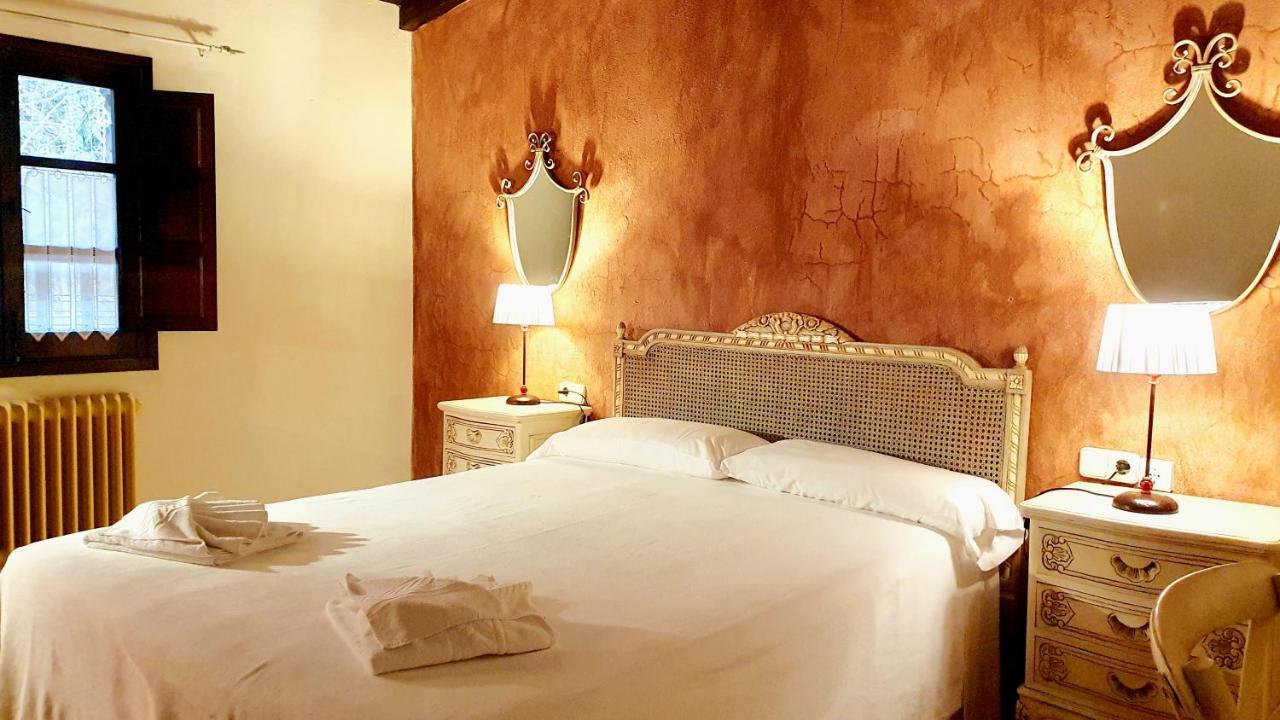 Hotel Rural La Tahona De Besnes アレナス・デ・カブラレス エクステリア 写真
