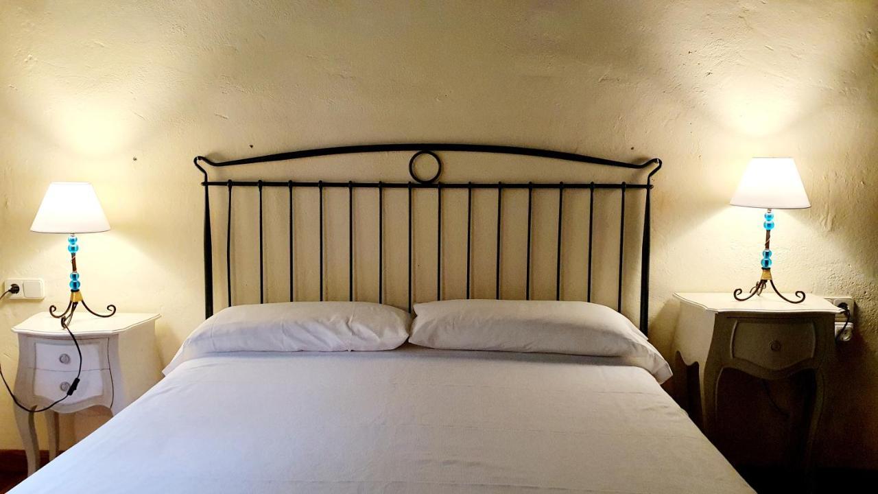 Hotel Rural La Tahona De Besnes アレナス・デ・カブラレス エクステリア 写真