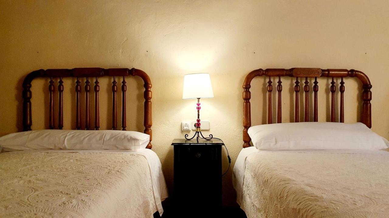 Hotel Rural La Tahona De Besnes アレナス・デ・カブラレス エクステリア 写真