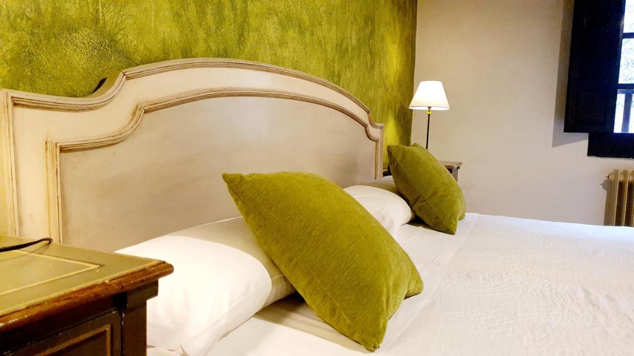Hotel Rural La Tahona De Besnes アレナス・デ・カブラレス エクステリア 写真